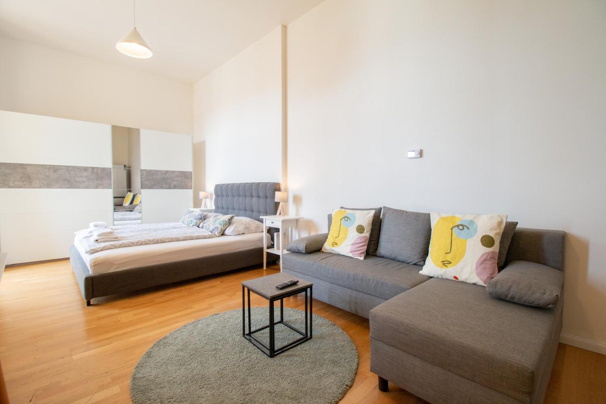Stay Inn Apartments Stepanska Prága Kültér fotó