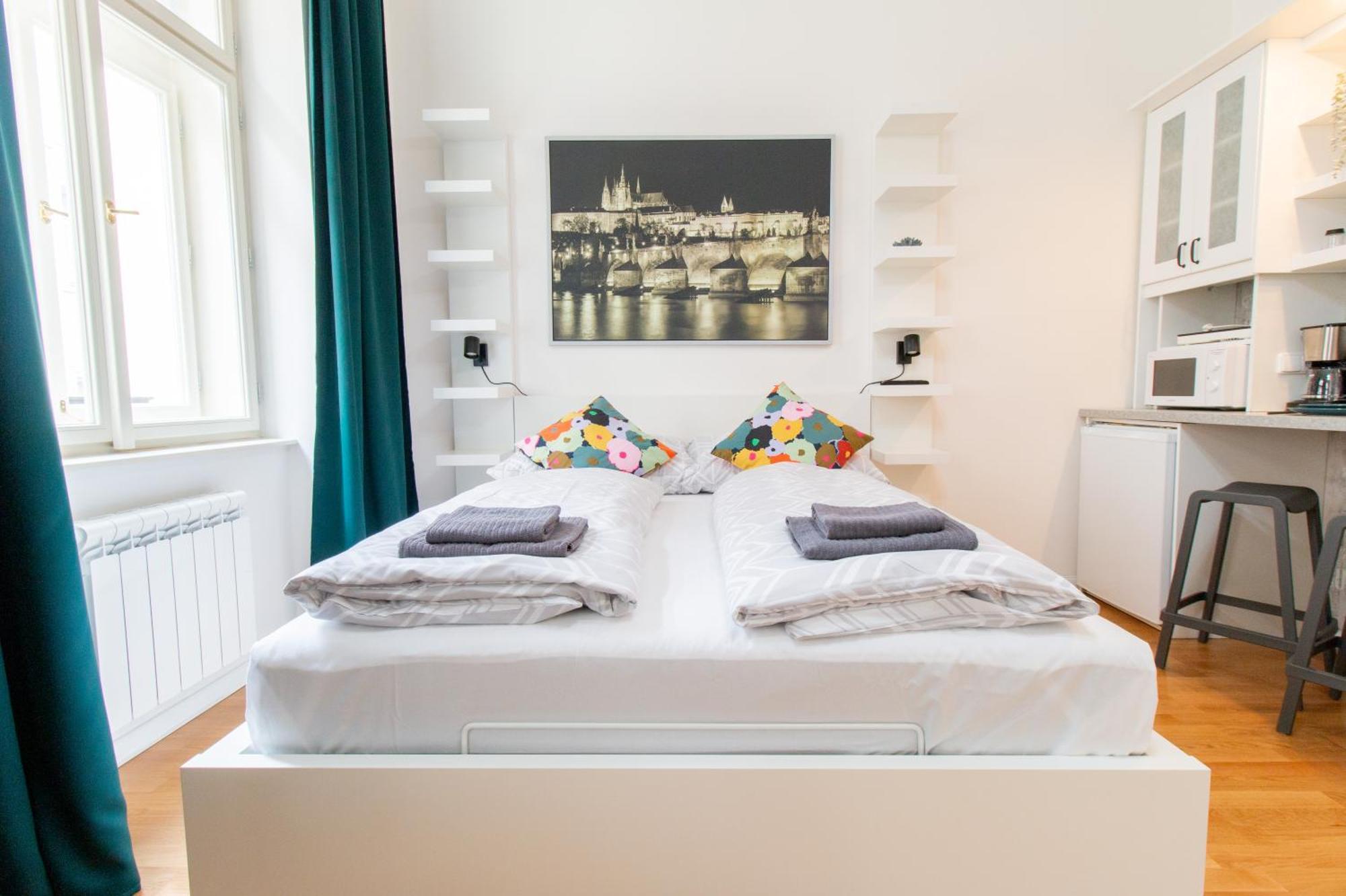 Stay Inn Apartments Stepanska Prága Kültér fotó