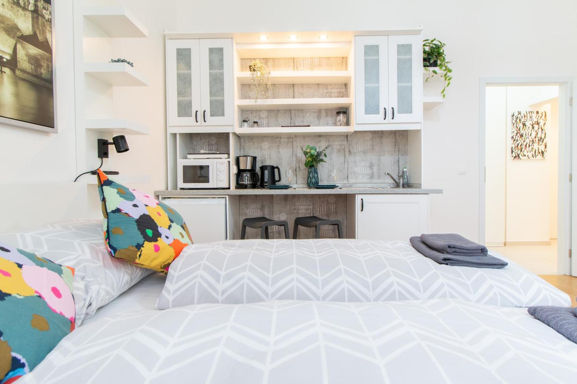 Stay Inn Apartments Stepanska Prága Kültér fotó