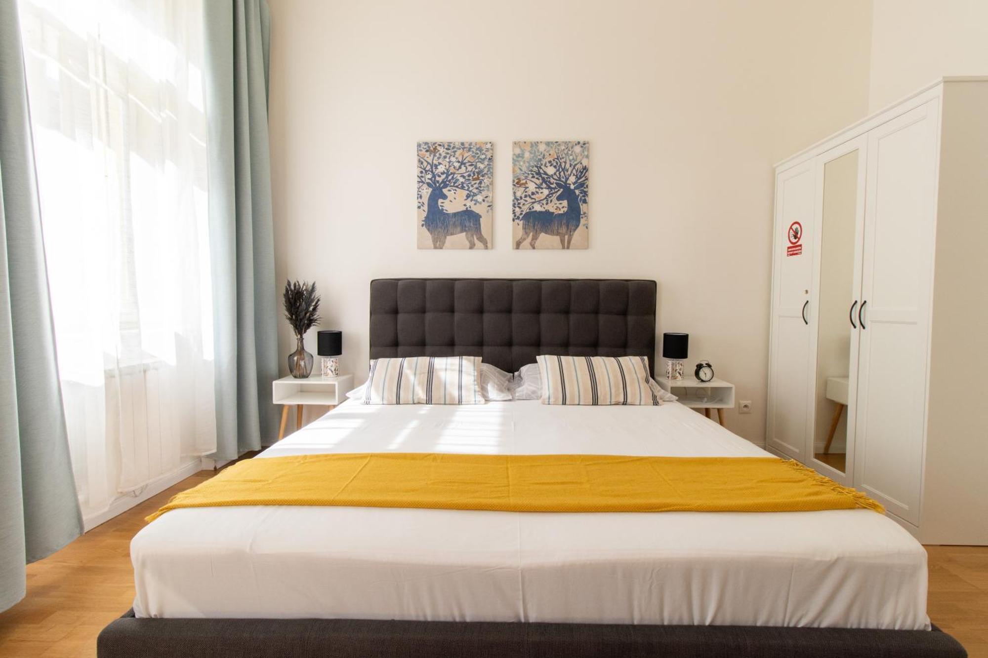 Stay Inn Apartments Stepanska Prága Kültér fotó